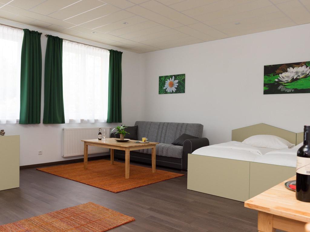 Winrooms "Hotel&Appartement" 维也纳新城 外观 照片